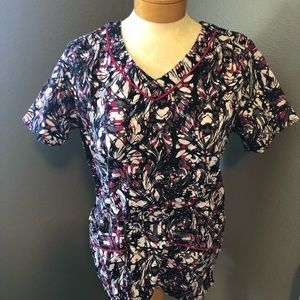 Landau Black/White/Pink Print Scrub Top Medium